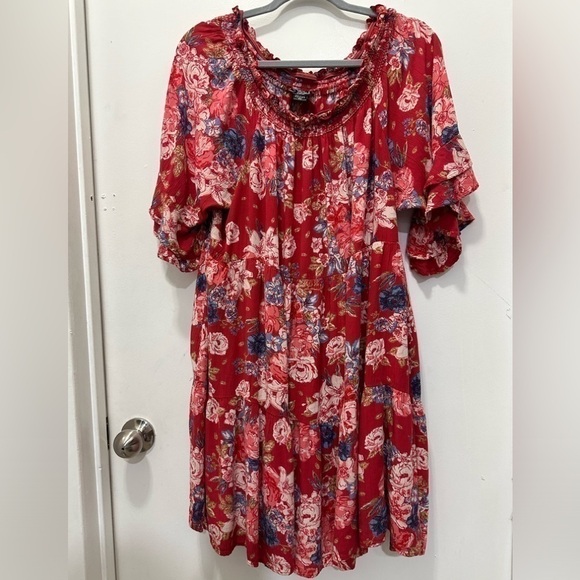 Dresses & Skirts - Angie off The Shoulder Floral Dress Sz 2X